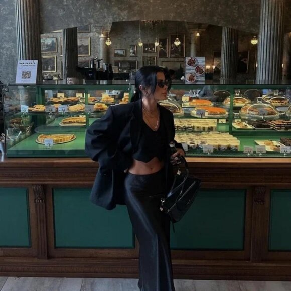 ZARA SATIN EFFECT MIDI SKIRT - Picture 2 of 5